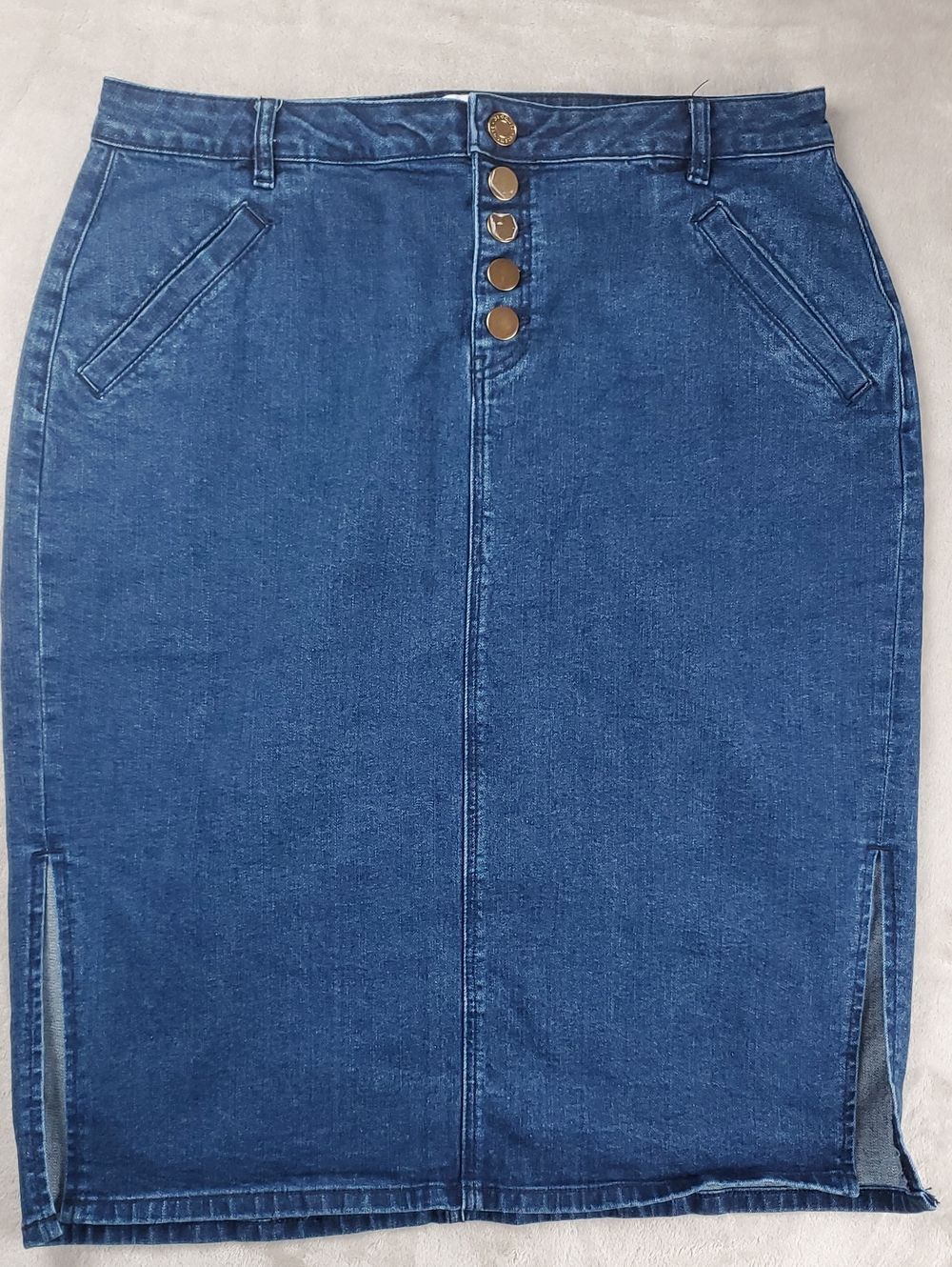 Eloquii Elements | Size 16 | Gold Button Indigo Denim Pencil Skirt | Blue